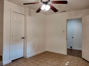 2212  Barlow Avenue , Dallas Texas 75224