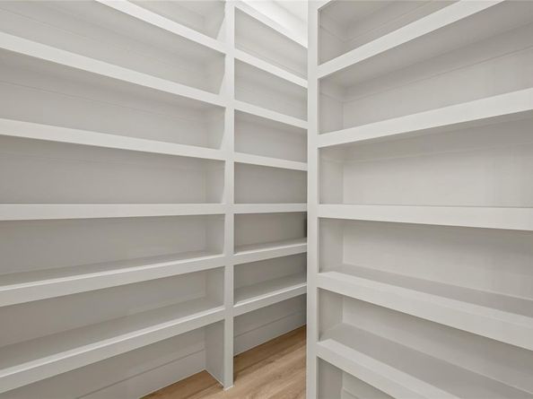 603 S Moore Street , Dallas Texas 75203