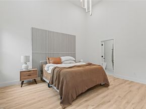 603 S Moore Street , Dallas Texas 75203