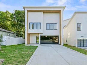 603 S Moore Street , Dallas Texas 75203