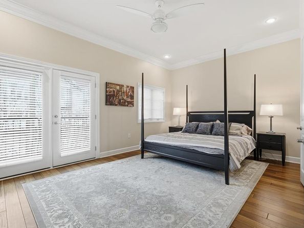 3210  Carlisle Street  57, Dallas Texas 75204