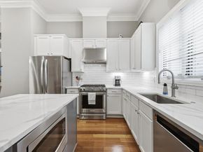 3210  Carlisle Street  57, Dallas Texas 75204