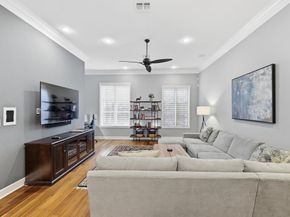 3210  Carlisle Street  57, Dallas Texas 75204