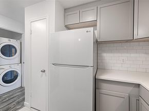 8545  Midpark Road  2, Dallas Texas 75240