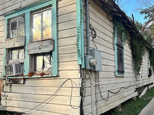 3311  Bremond Street , Houston Texas 77004