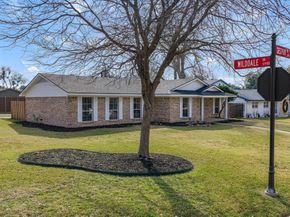 3838  Crestpark Drive , Farmers Branch Texas 75244