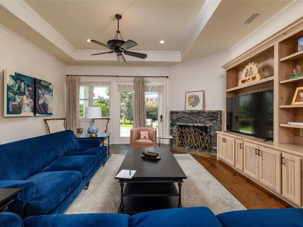 892  Ivy Lane , Rockwall Texas 75087