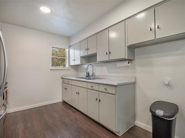 7241  Van Natta Lane , Fort Worth Texas 76112