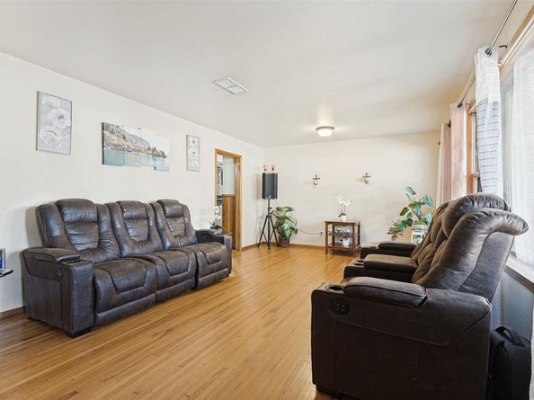 6051  Black Oak Lane , Fort Worth Texas 76114