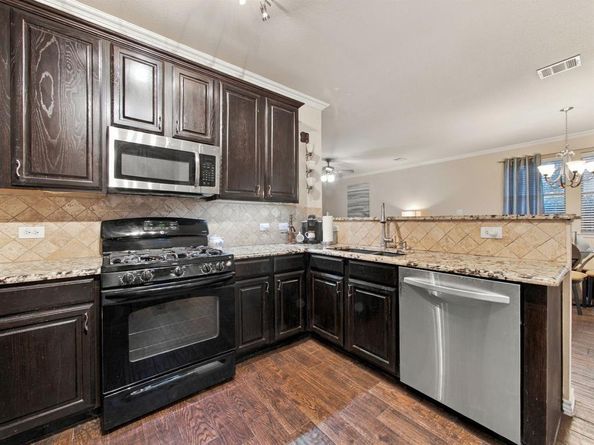 10717  Wolfcreek Lane , Rowlett Texas 75089