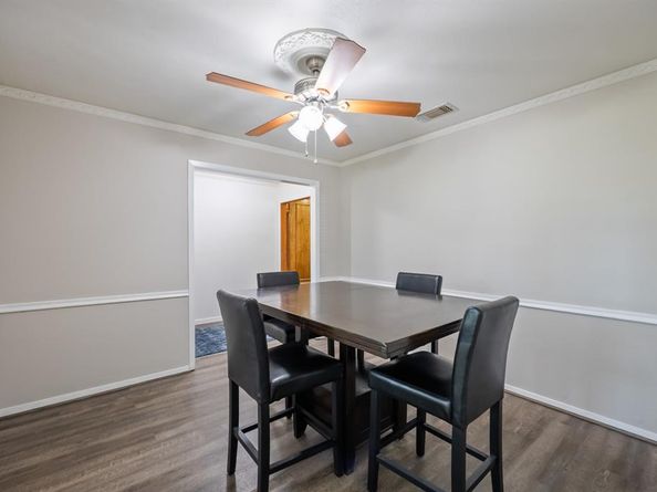 310  Doral Place , Garland Texas 75043