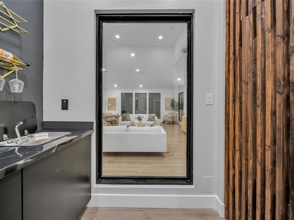 7001  Rocky Top Circle , Dallas Texas 75252