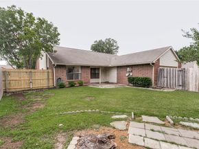 1305  Thoreau Lane , Allen Texas 75002