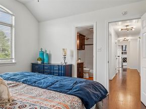 10  Ski Haven Drive , Justin Texas 76247