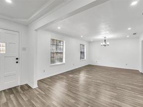 7027  Hunnicut Road , Dallas Texas 75227