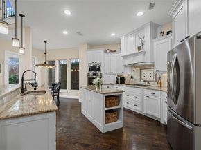 5623  Matalee Avenue , Dallas Texas 75206