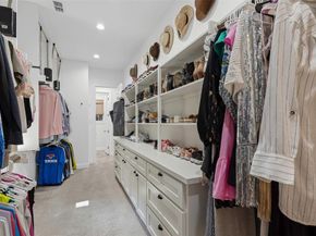 5623  Matalee Avenue , Dallas Texas 75206