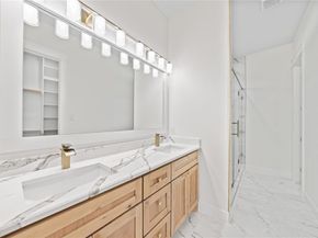 2513  Embrey Place , Fort Worth Texas 76111