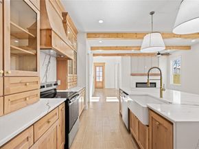 2513  Embrey Place , Fort Worth Texas 76111