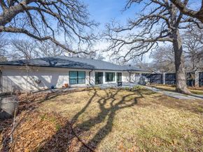 501 N Havenwood Lane , Fort Worth Texas 76112
