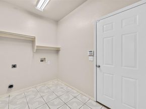 211  Nutmeg Lane , Euless Texas 76039