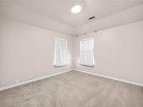 211  Nutmeg Lane , Euless Texas 76039