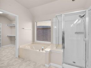 211  Nutmeg Lane , Euless Texas 76039