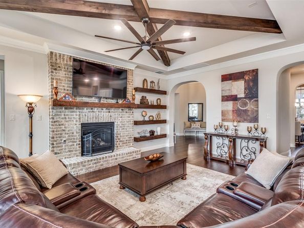 1762  Ellington Drive , Celina Texas 75009
