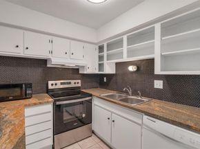 5305  Fleetwood Oaks Avenue  274, Dallas Texas 75235