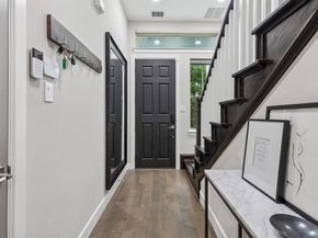 762  Spanish Oaks Place , Dallas Texas 75204