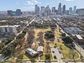 762  Spanish Oaks Place , Dallas Texas 75204