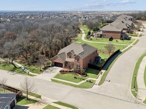 11100  Falling Leaf Trail , Flower Mound Texas 76226