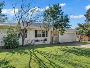 3213  Leith Avenue , Fort Worth Texas 76133