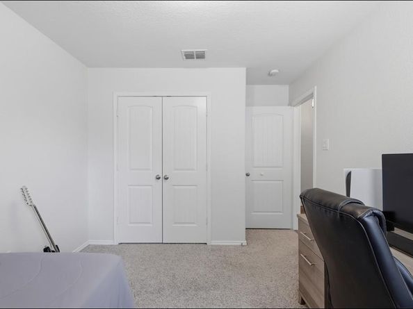 1860  Alamandine Avenue , Cross Roads Texas 76227