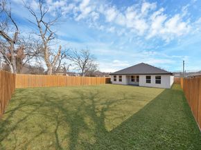 1812  Dillard Street , Fort Worth Texas 76105