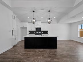 1812  Dillard Street , Fort Worth Texas 76105