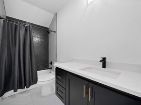 1812  Dillard Street , Fort Worth Texas 76105