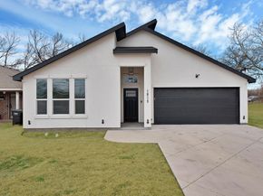 1812  Dillard Street , Fort Worth Texas 76105