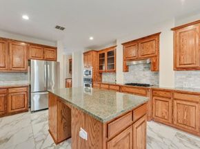 647  Royalwood Court , Grand Prairie Texas 75052