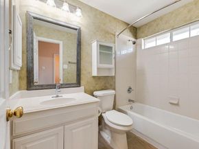 647  Royalwood Court , Grand Prairie Texas 75052