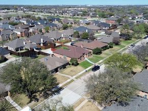 2229  Country Valley Road , Garland Texas 75041