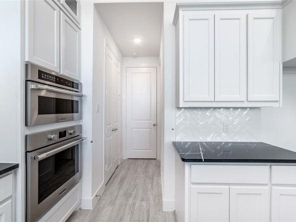 1999  Frediano Lane , McLendon Chisholm Texas 75032