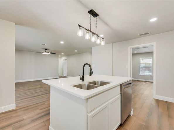 3352  Nottingham Lane , Plano Texas 75074