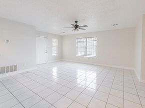 1348 E Maddox, Fort Worth Texas 76104