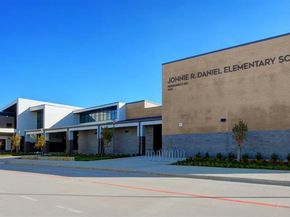 2816  Cloudbreak Lane , Northlake Texas 76247