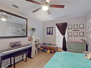 702  Middle Glen Drive , Garland Texas 75043