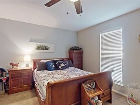 702  Middle Glen Drive , Garland Texas 75043