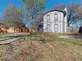 702  Middle Glen Drive , Garland Texas 75043