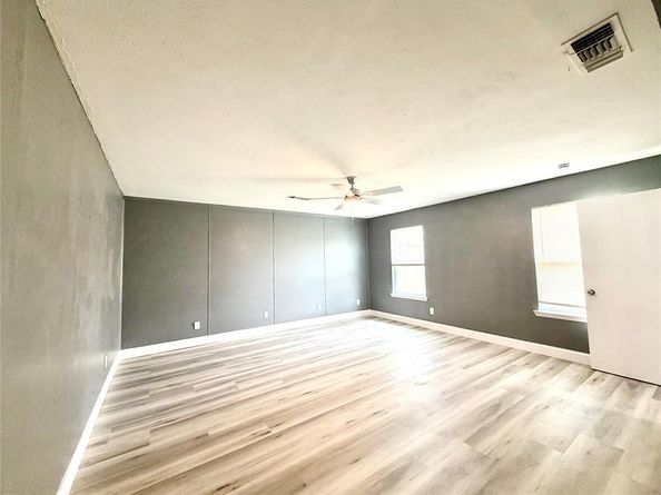 1801  Coleta Place , Garland Texas 75040