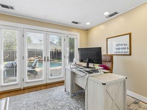 2235  Mistletoe Boulevard , Fort Worth Texas 76110